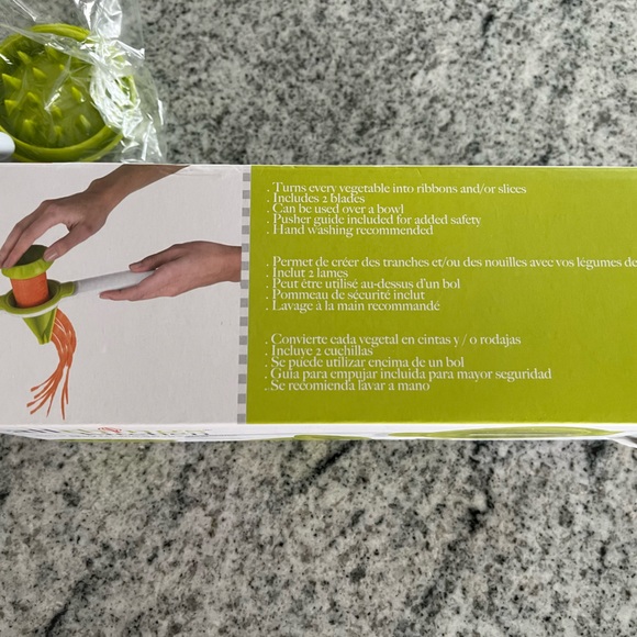 Spiral slicer ( 3 for $20) - Picture 3 of 3